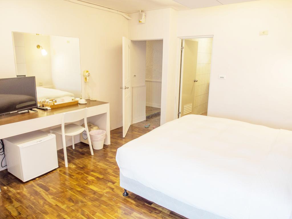 Summer Aura B&B Shanjiao Δωμάτιο φωτογραφία